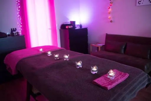 Du Bonheur Amassé - Salle de Massage de Bien-être à Roche-la-Molière